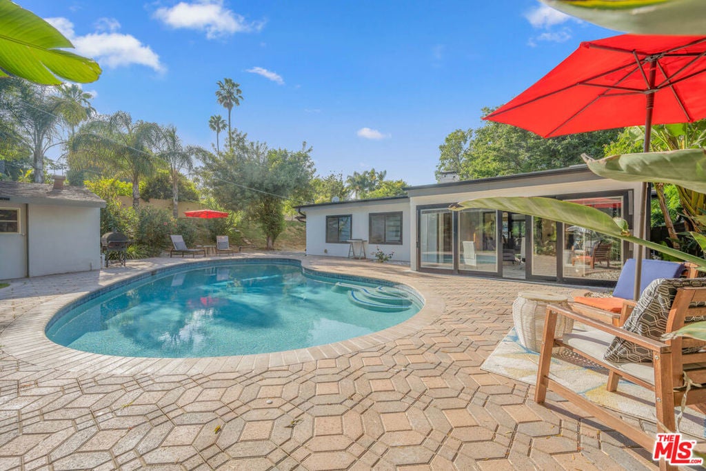 Photo of Listing #25617919