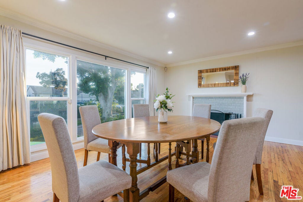 Photo of Listing #25618317