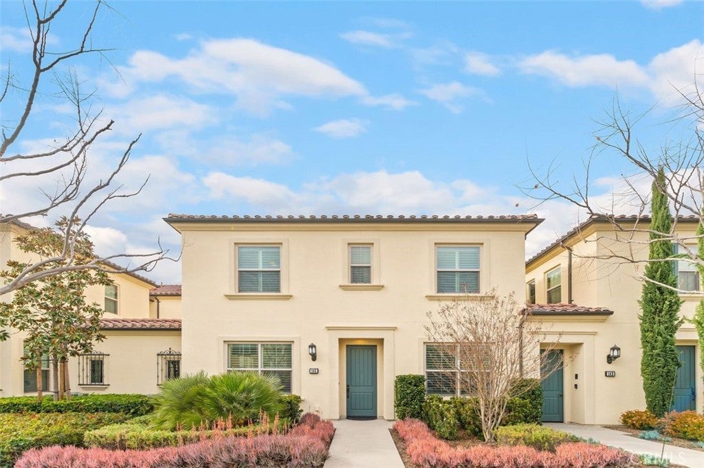 Photo of Listing #OC25257539