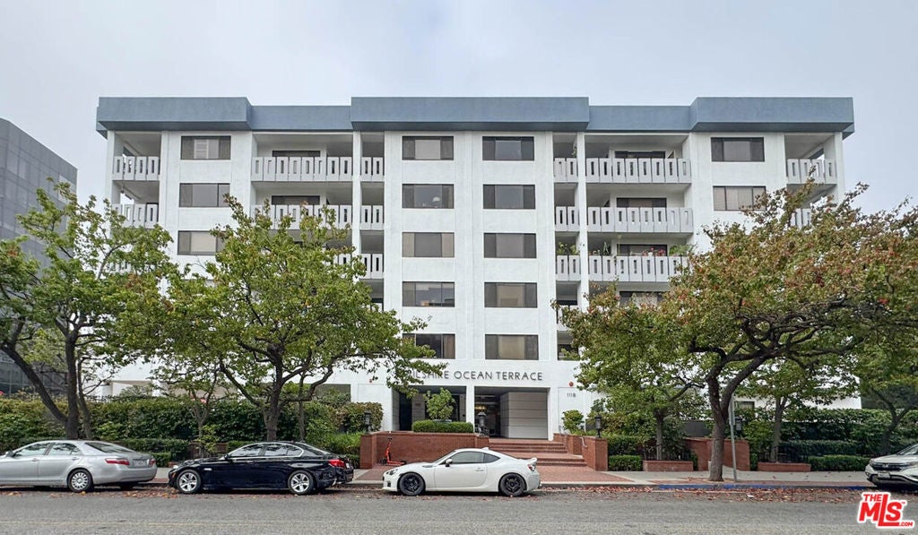 Photo of Listing #25618801