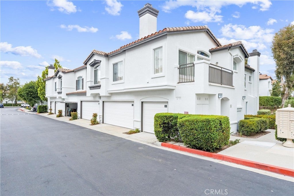 Photo of Listing #OC25260008