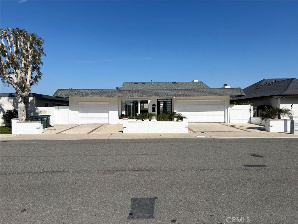 Photo of Listing #OC25261193