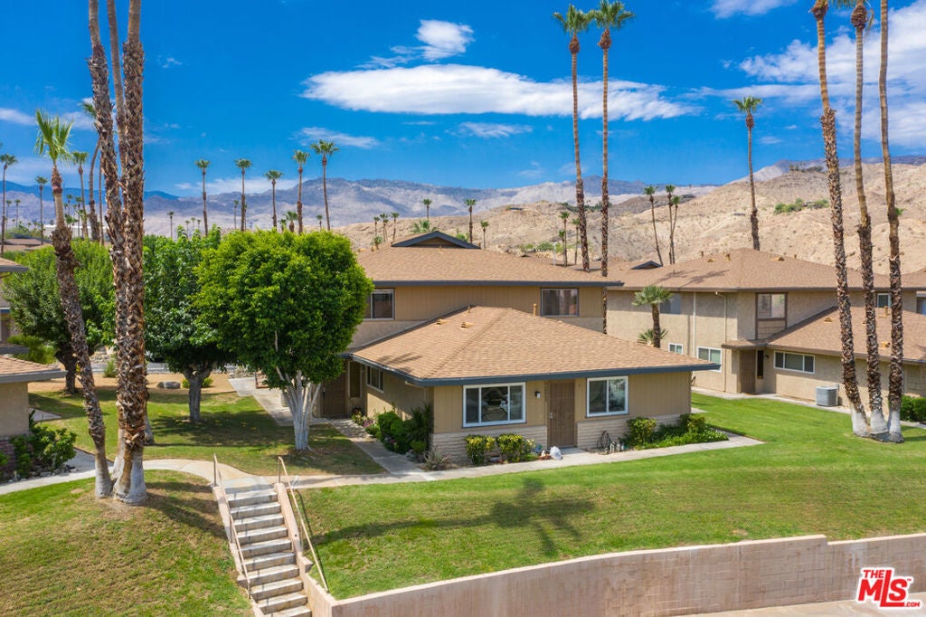 Photo of Listing #25618953