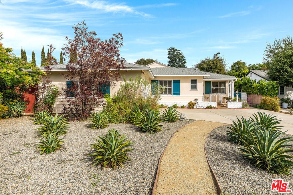 Photo of Listing #25619529