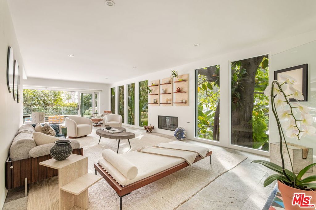 Photo of Listing #25620301