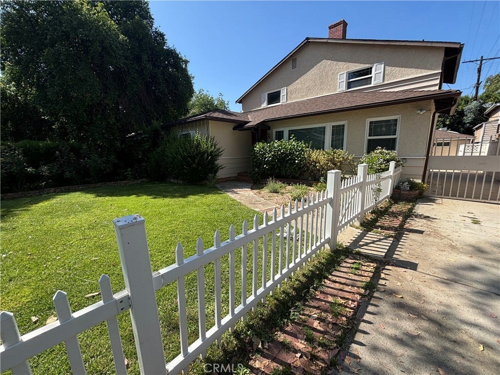 Photo of Listing #SR25263340