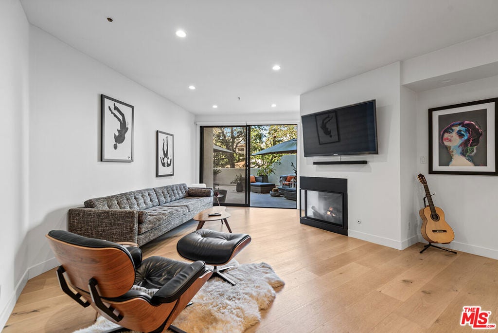 Photo of Listing #25621141