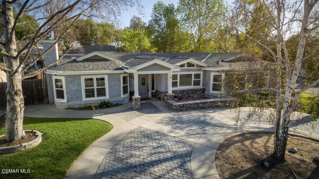 Photo of Listing #225005720