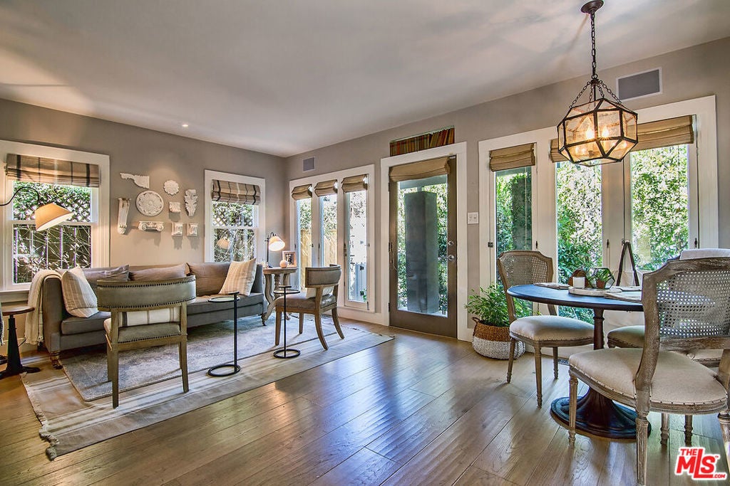 Photo of Listing #25621163