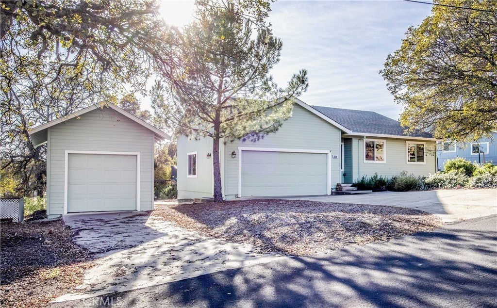 Photo of Listing #LC25265356