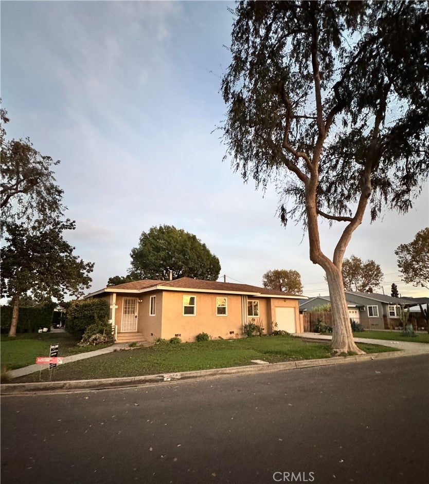 Photo of Listing #OC25267549