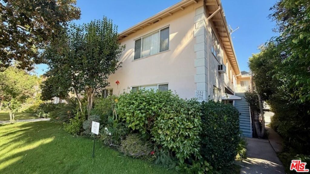 Photo of Listing #25623527