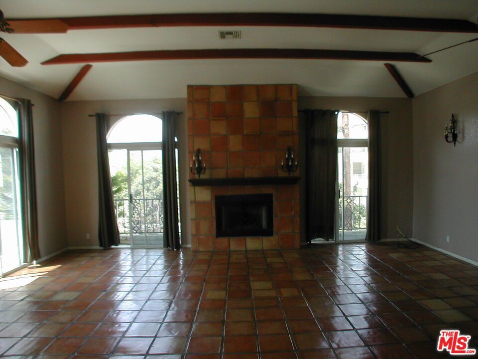 Photo of Listing #25624227