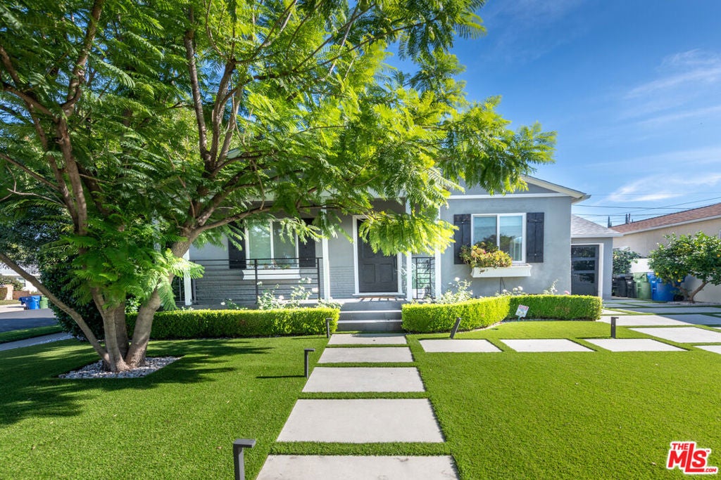 Photo of Listing #25620377