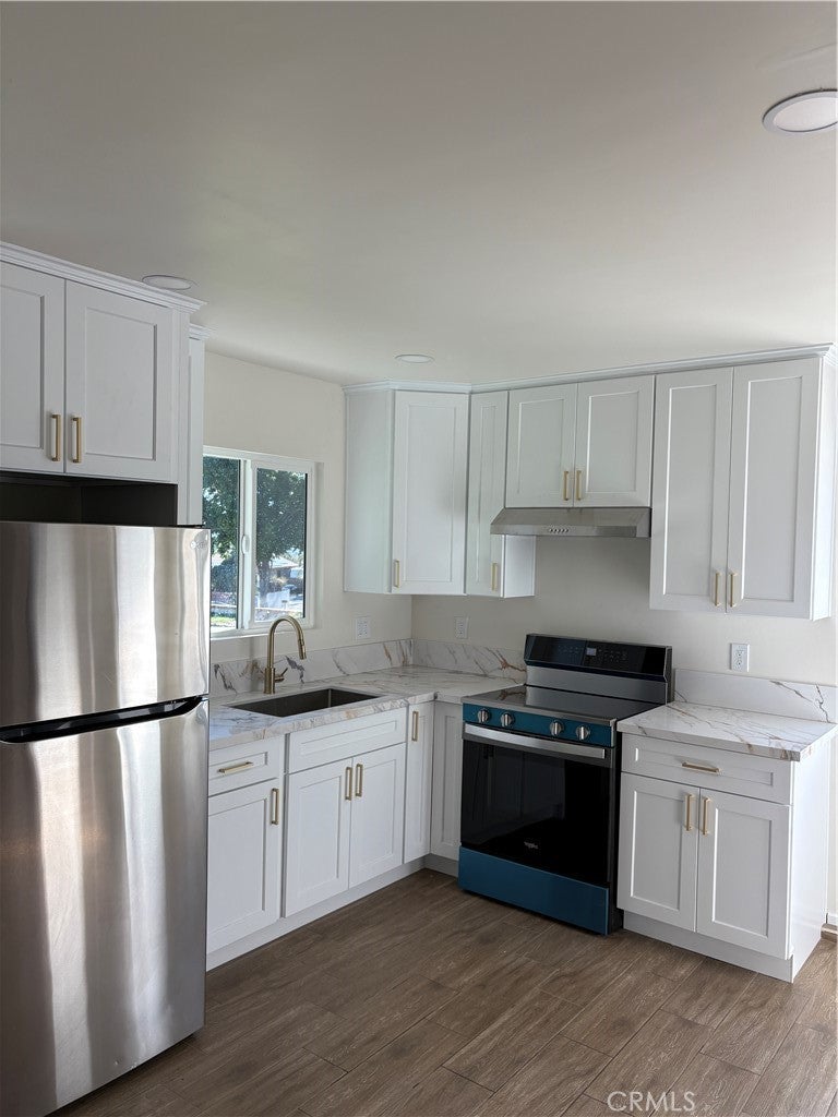 Photo of Listing #DW25269229