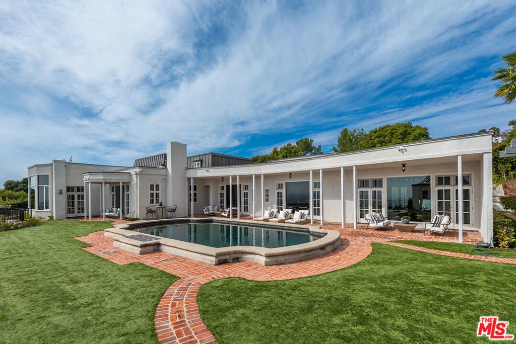 Photo of Listing #25624675