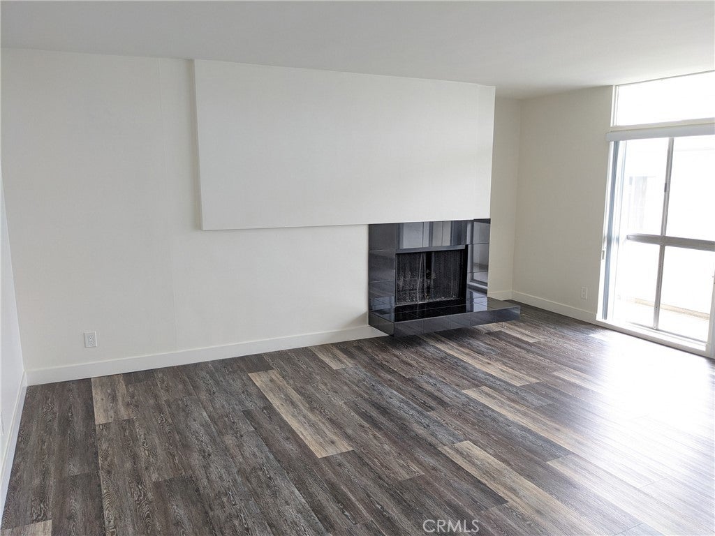 Photo of Listing #PW25269636