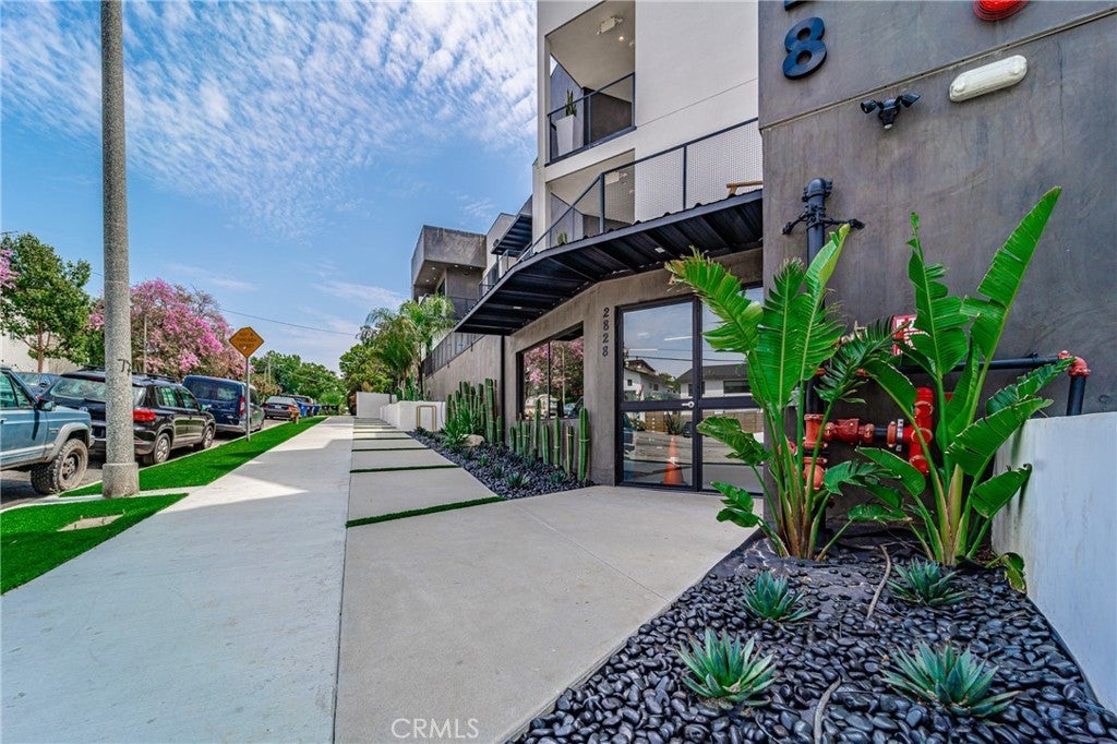 Photo of Listing #SR25270026