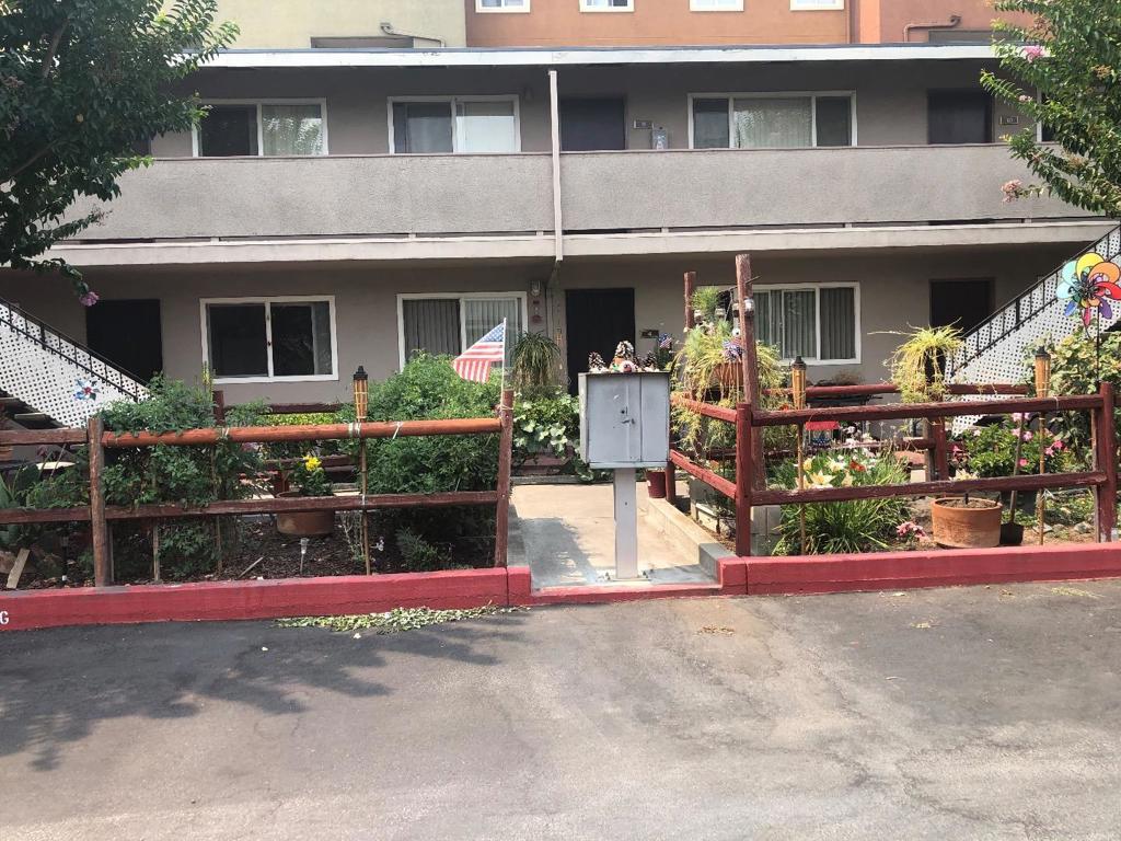 Photo of Listing #ML82028759