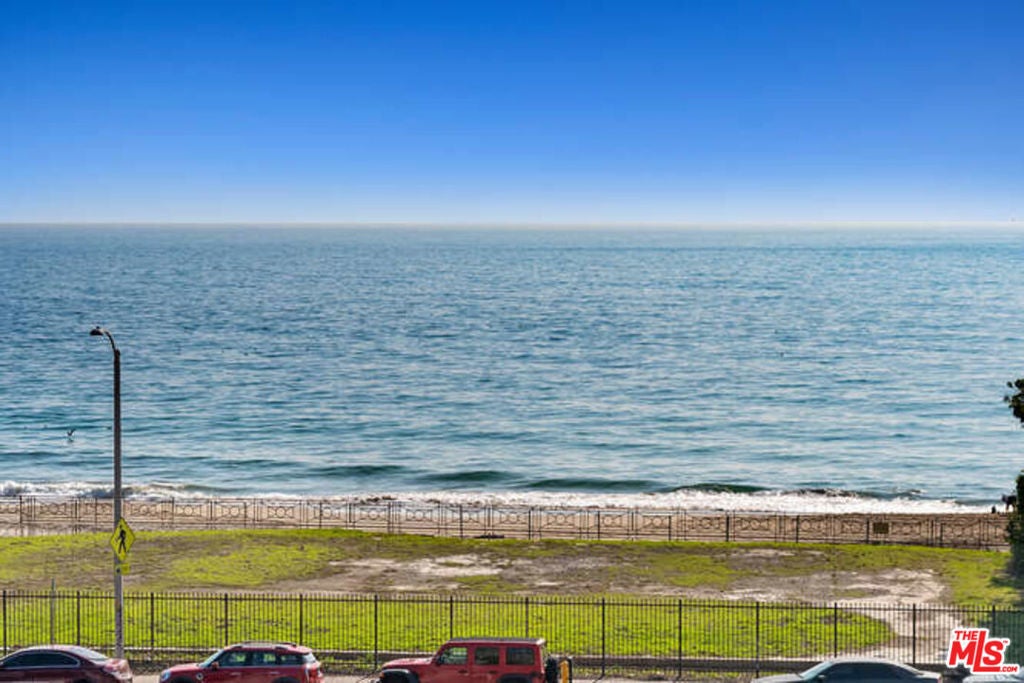 Photo of Listing #25625731