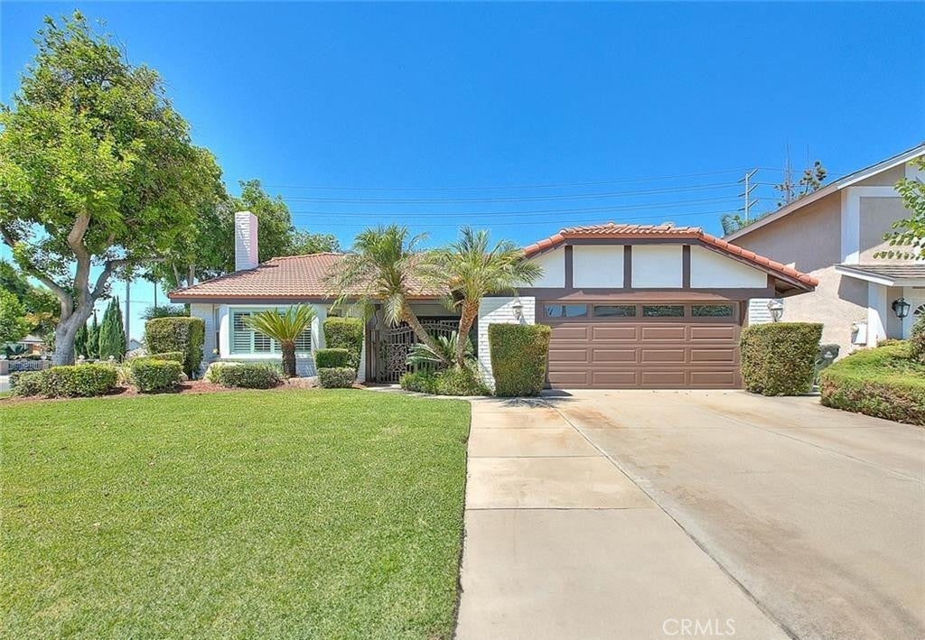 Photo of Listing #CV25271341