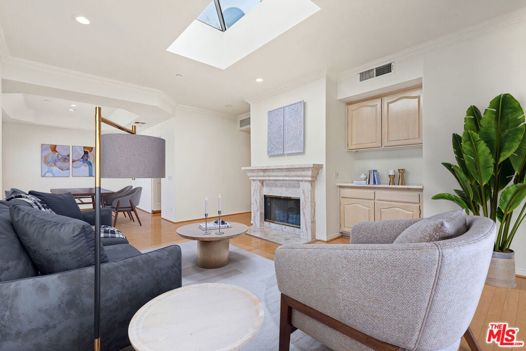 Photo of Listing #25626355