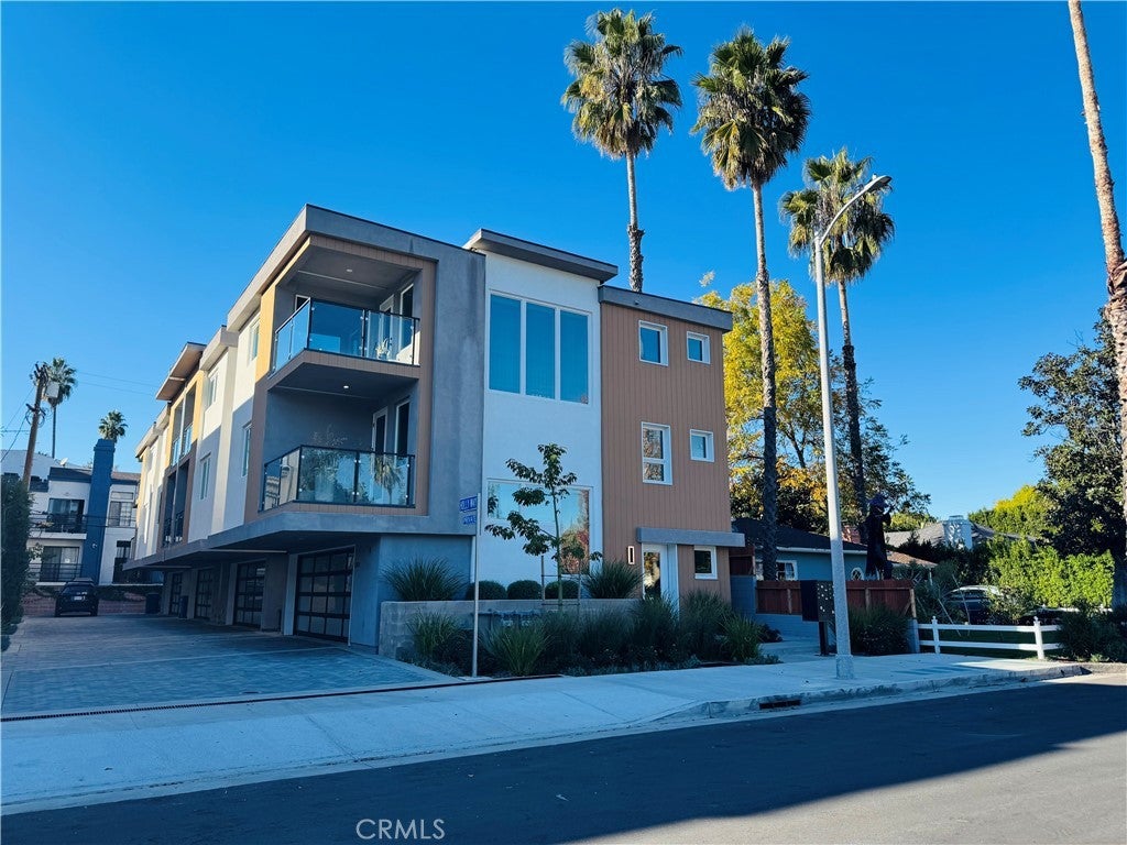 Photo of Listing #SR25268715