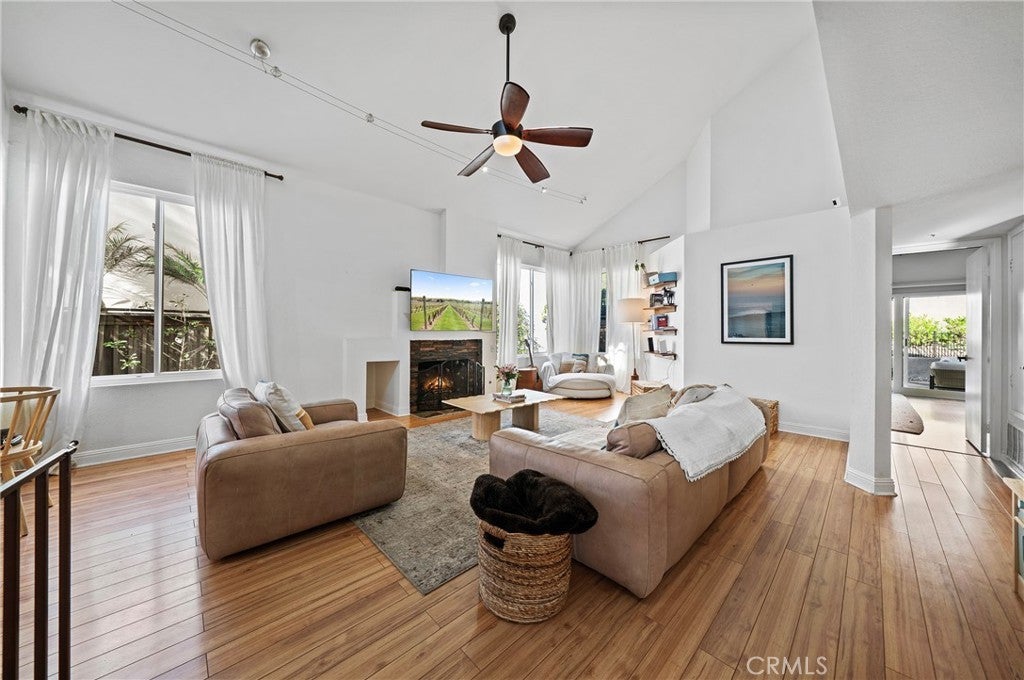 Photo of Listing #OC25272680