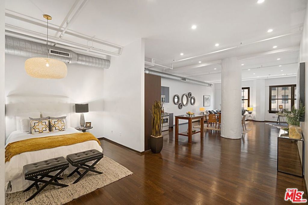 Photo of Listing #25626655