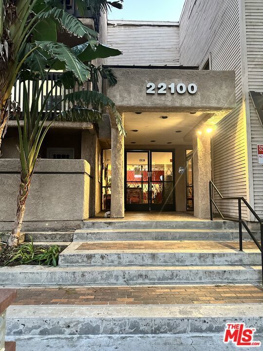 Photo of Listing #25624915