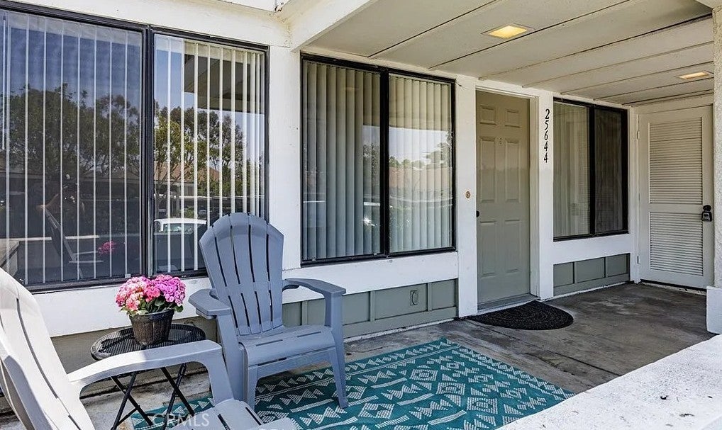 Photo of Listing #SR25273339