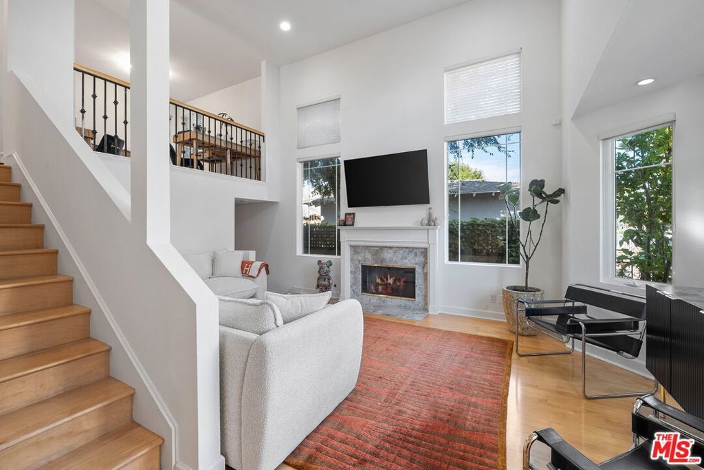 Photo of Listing #25627247