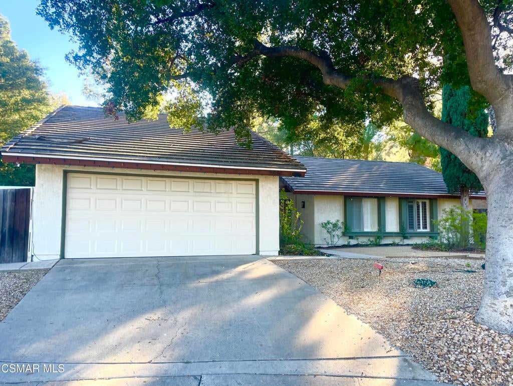 Photo of Listing #225005916