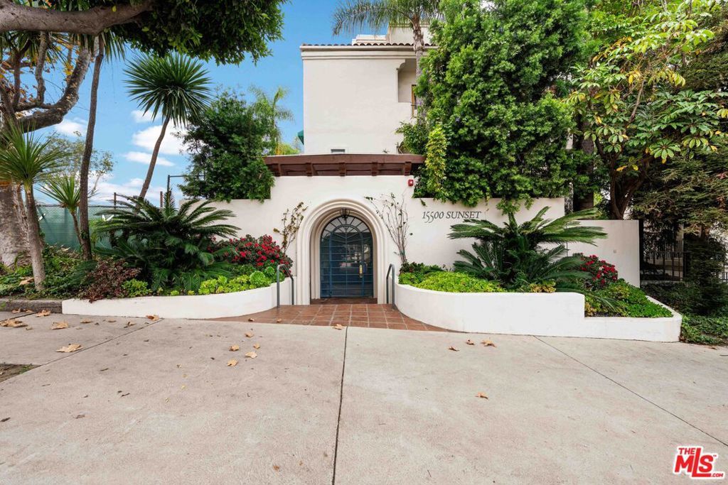 Photo of Listing #25627157