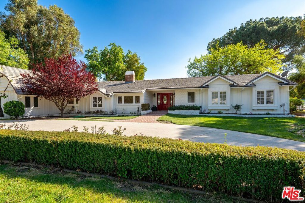 Photo of Listing #25628903