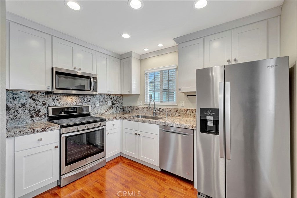 Photo of Listing #OC25277020