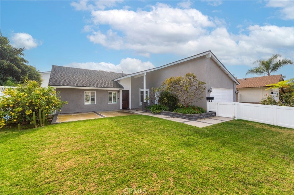 Photo of Listing #OC25276603