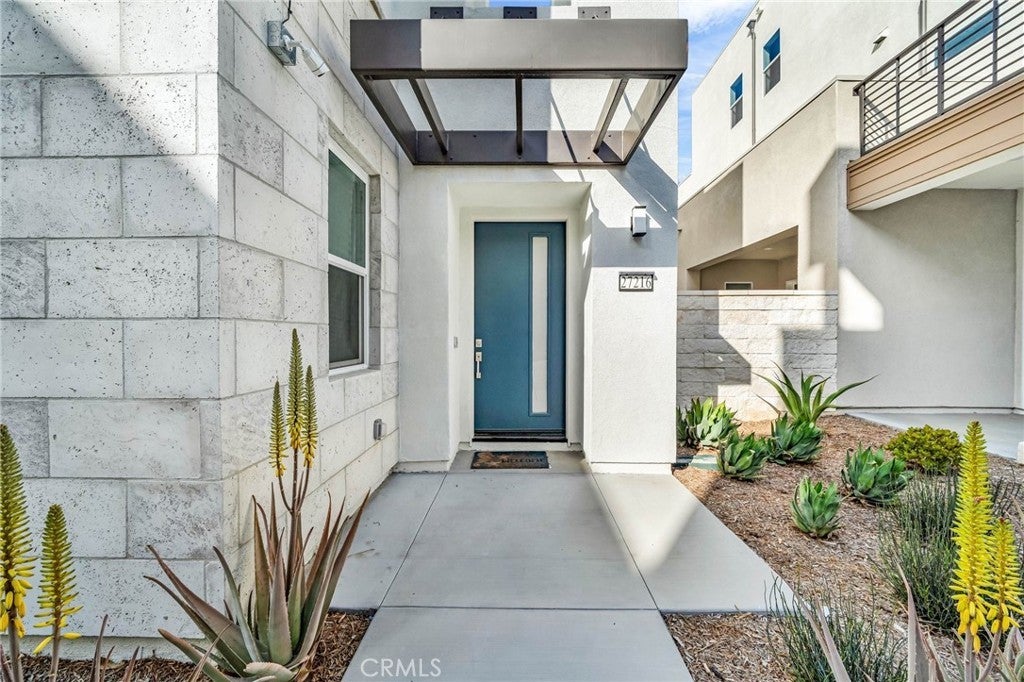 Photo of Listing #SR25277353