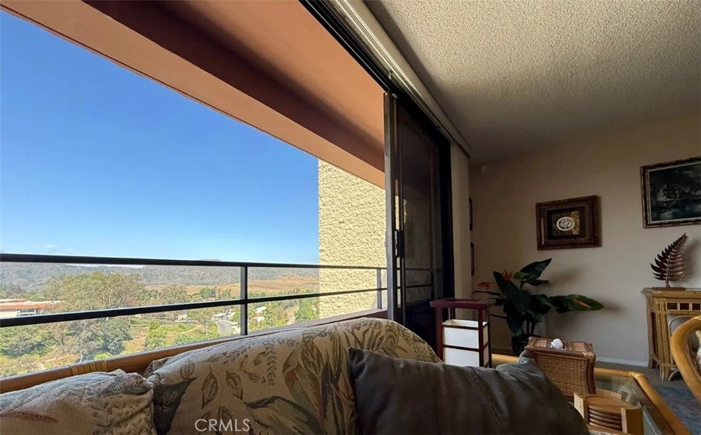 Photo of Listing #OC25276656