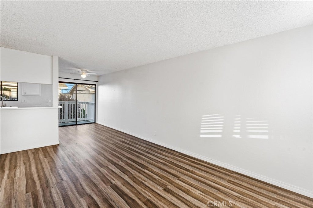 Photo of Listing #PW25278129