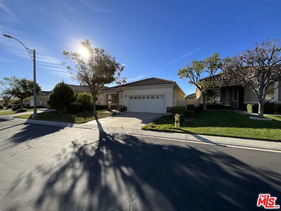 Photo of Listing #25629809