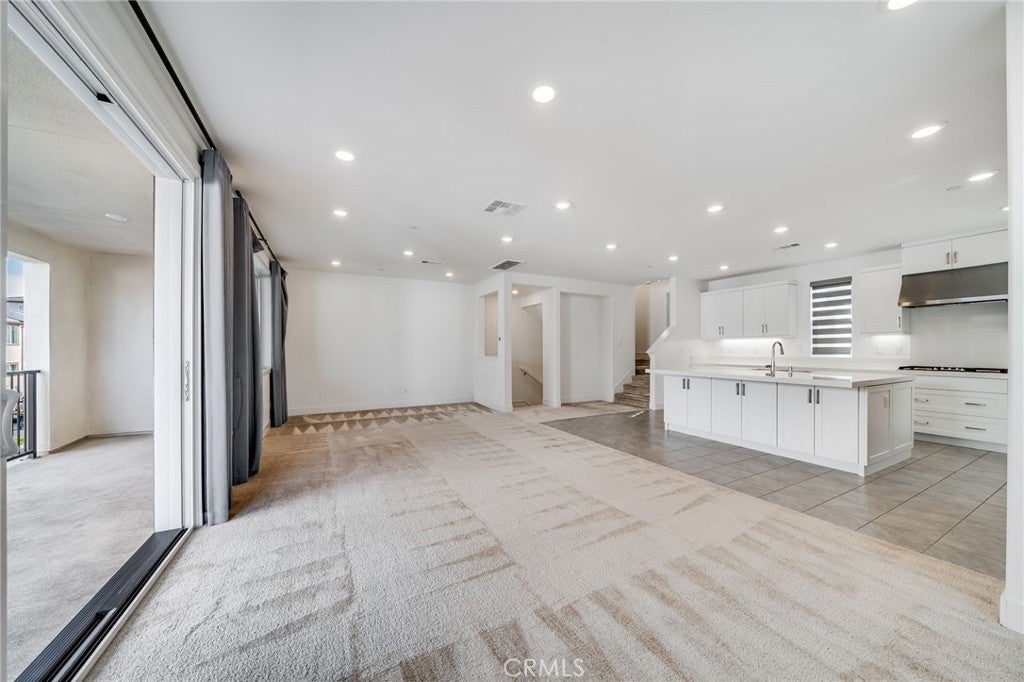 Photo of Listing #OC25276384