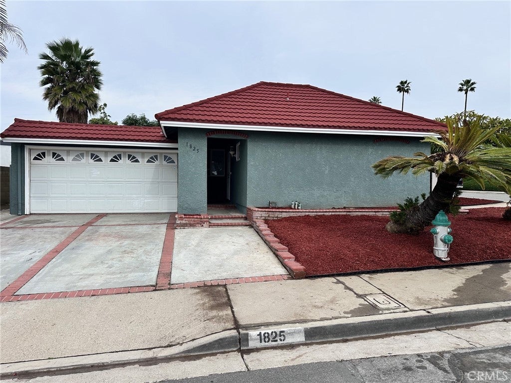 Photo of Listing #OC25279851