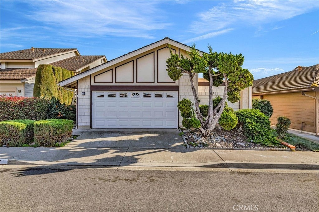 Photo of Listing #OC25279885