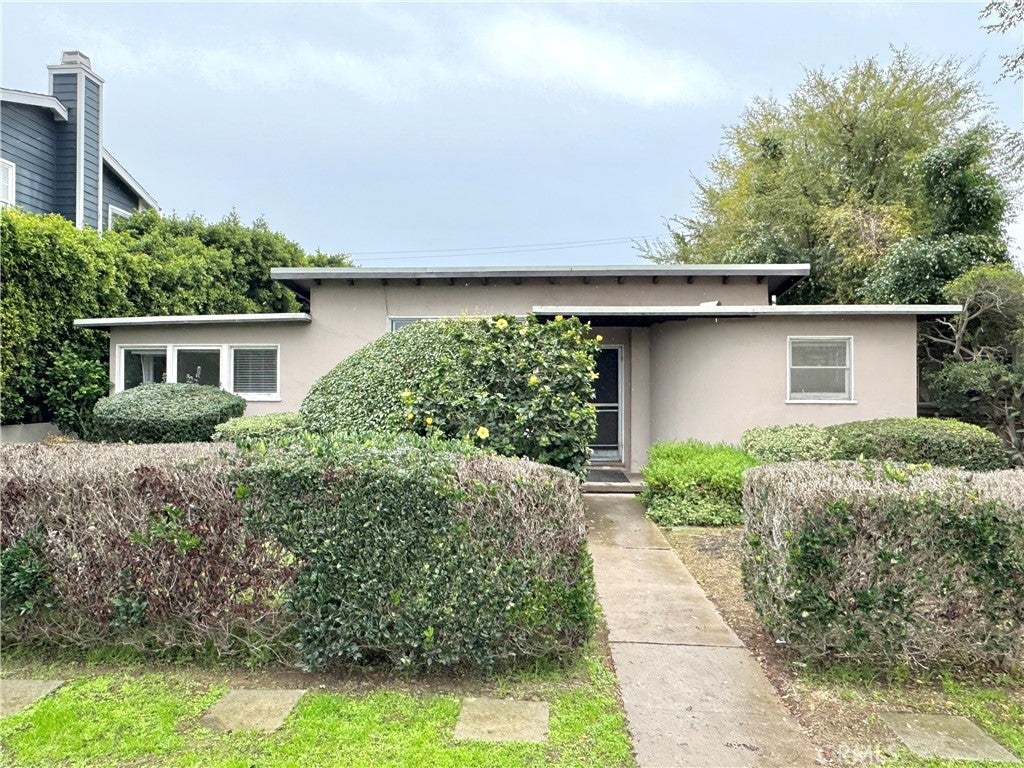 Photo of Listing #NP25281086