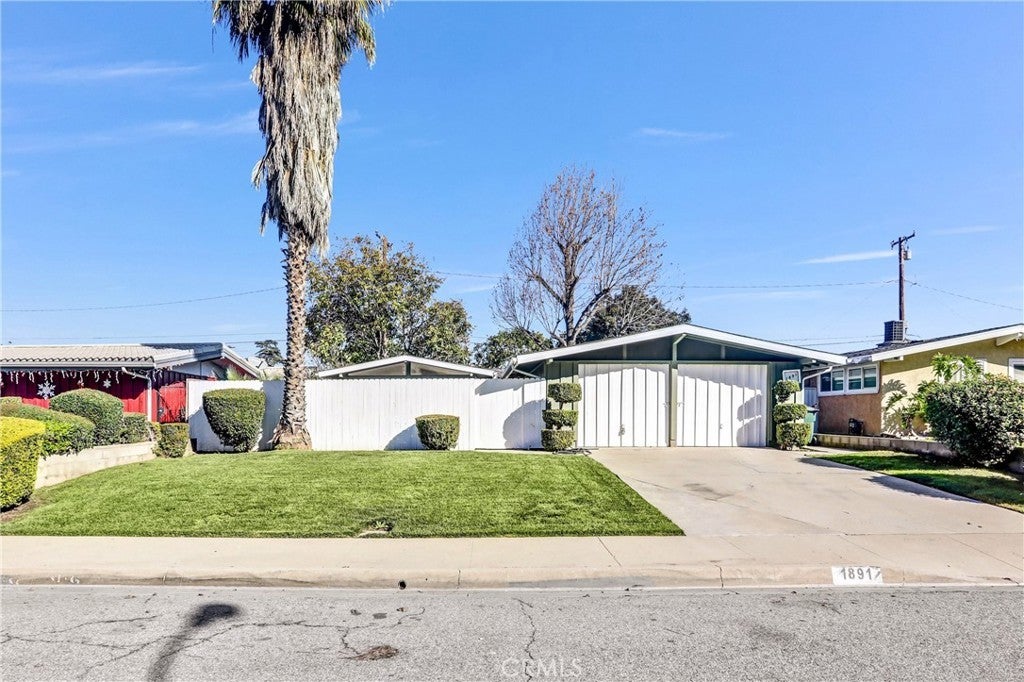 Photo of Listing #CV25281241