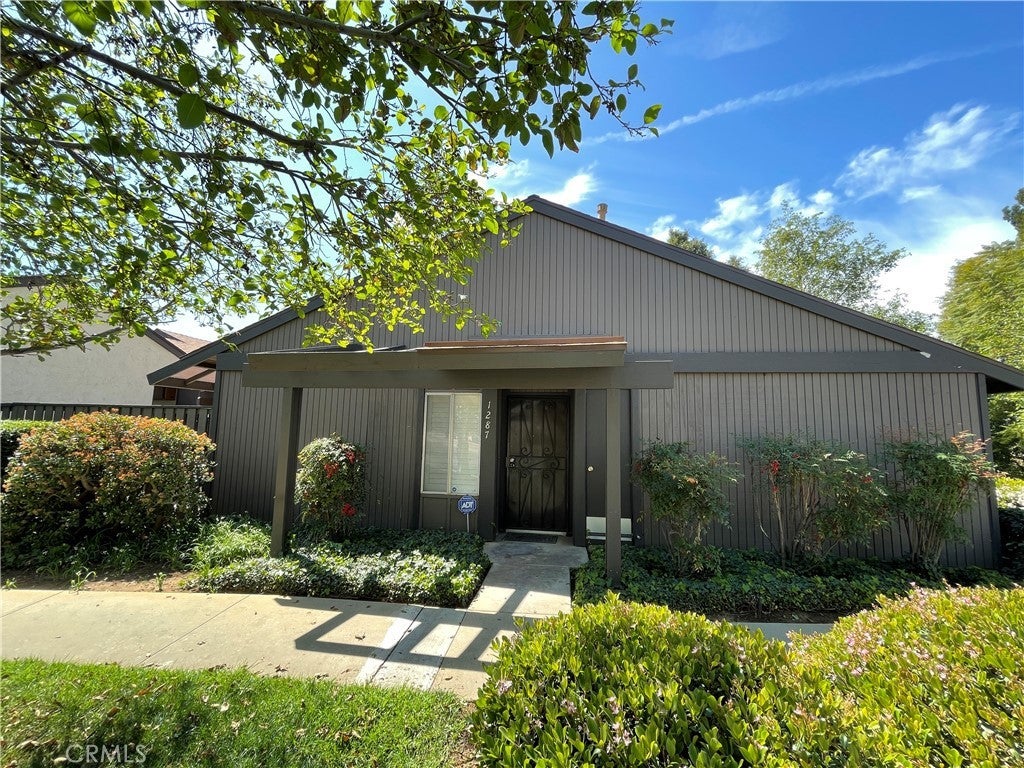 Photo of Listing #CV26000341