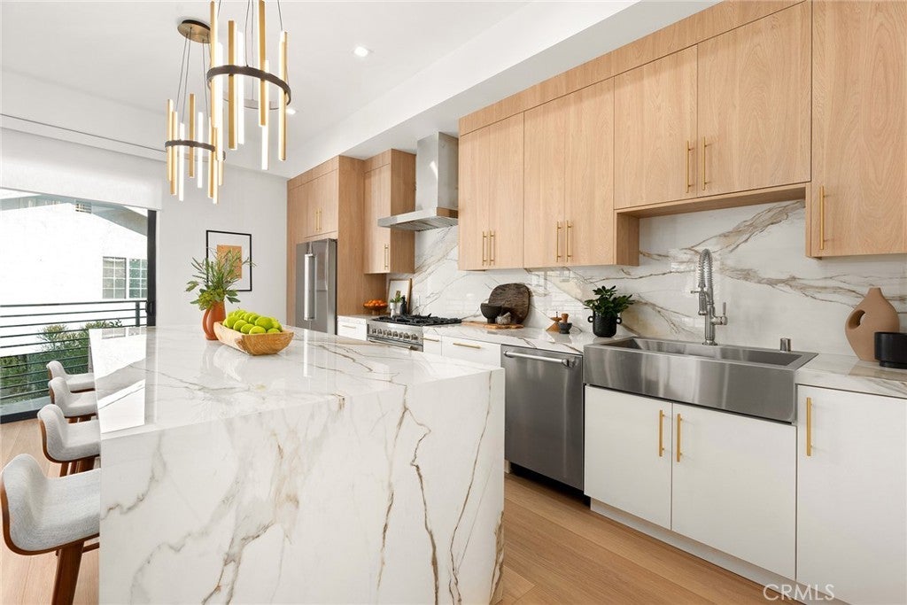 Photo of Listing #SR26001162