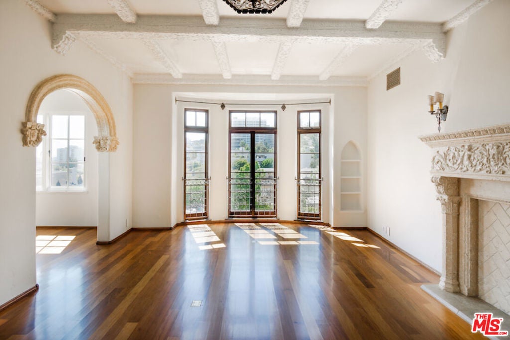 Photo of Listing #26632791