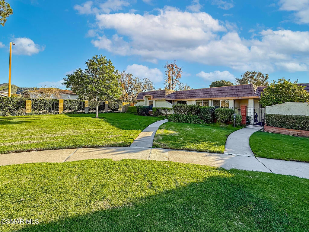 Photo of Listing #226000115